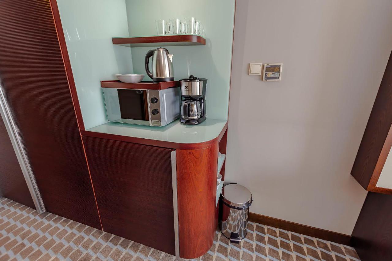 Vacationclub - Marine Hotel Apartament 214 코워브제크 외부 사진